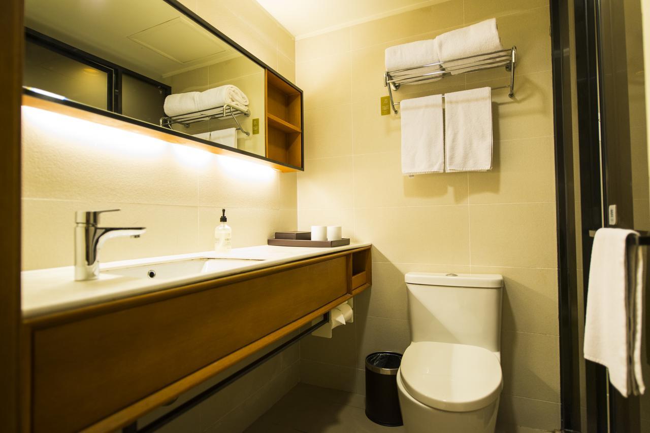 Ji Hotel Shanghai Kangqiao Xiupu Road מראה חיצוני תמונה
